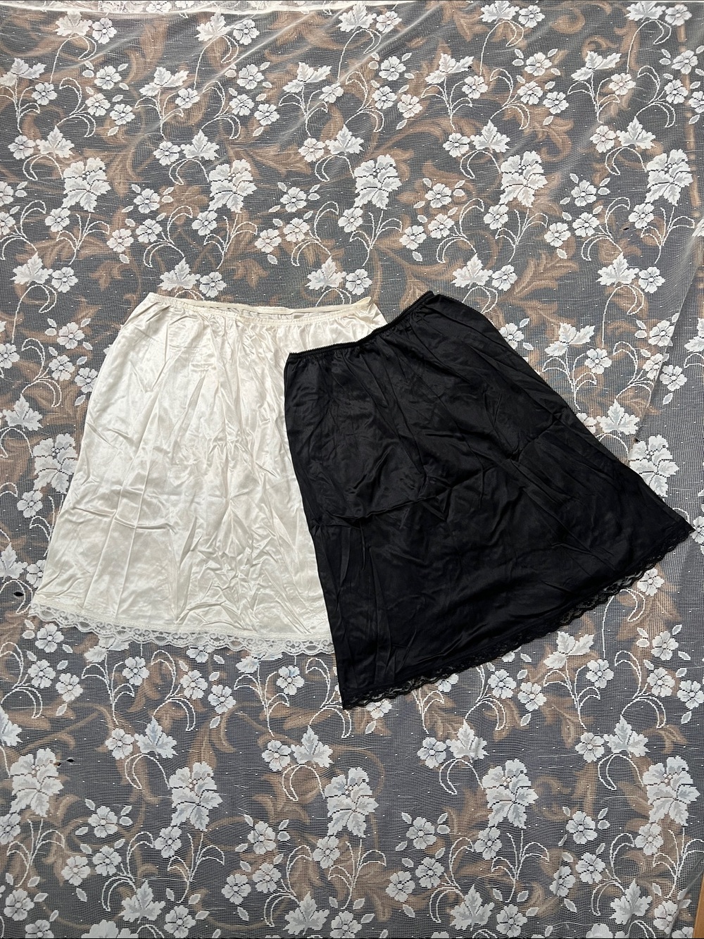 Warner's and Deena Black and Cream Half-Slip Skirts Set/Bundle